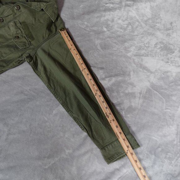 Vintage Vietnam Sateen Cotton Shirt Mens 15 1/2 X 33 (Fits Slim M) OG 107 Green - Picture 10 of 10